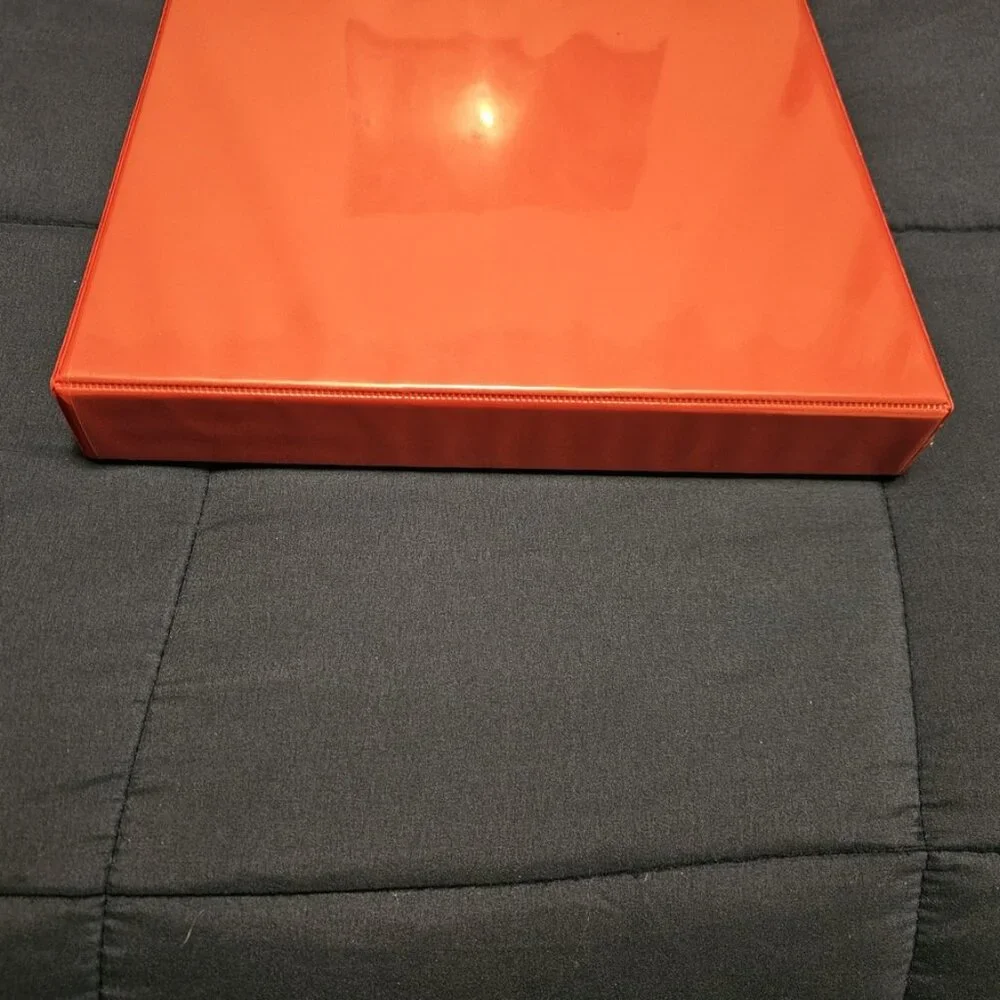 Avery red binder 1